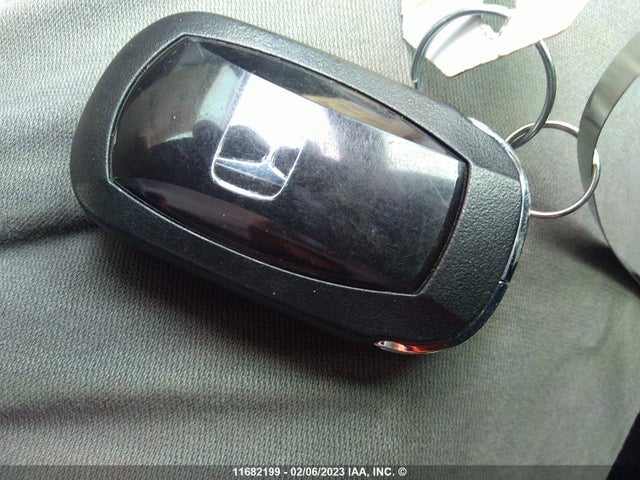 Honda CIVIC 2022 2HGFE2F23NH101909 Image 3