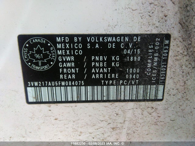 3VW217AU5FM084075 Volkswagen GOLF