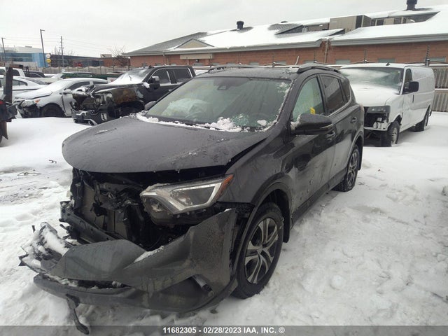 Toyota RAV4 LE 2017 2T3BFREV3HW545066 Image 2