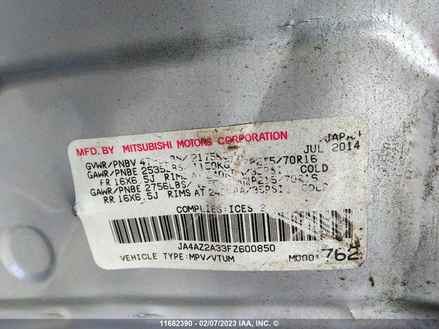 JA4AZ2A33FZ600850 Mitsubishi Outlander Es