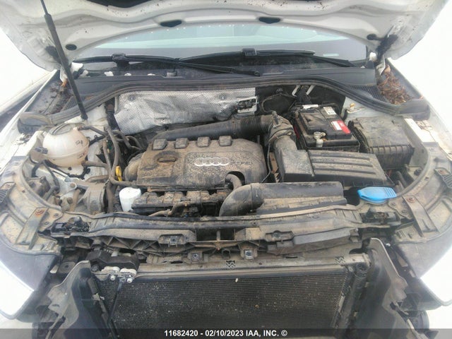 WA1ECCFS4HR011608 Audi Q3 PREMIUM