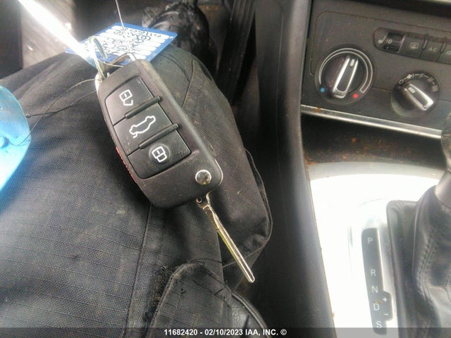 WA1ECCFS4HR011608 Audi Q3 PREMIUM