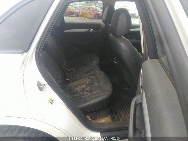 WA1ECCFS4HR011608 Audi Q3 PREMIUM