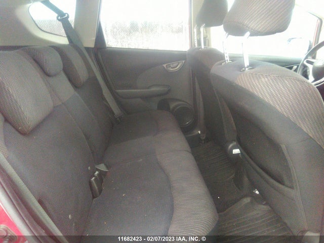 Honda Fit 2014 LUCGE8H73E3001693 Image 9