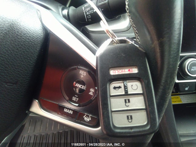 Honda Civic Touring 2018 2HGFC1F99JH102683 Image 11