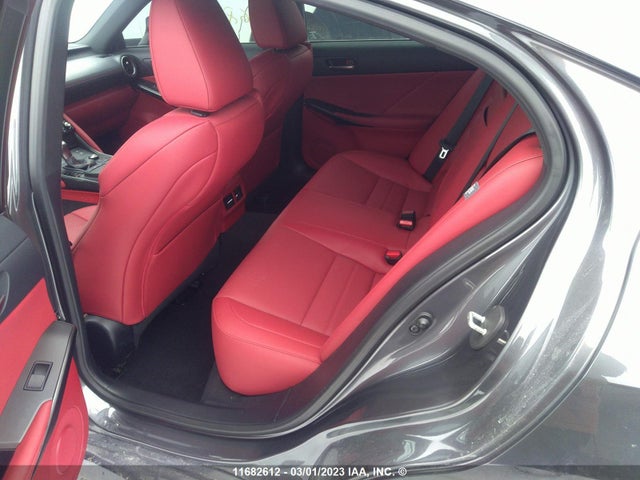 JTHG81F28M5046107 Lexus Is 300 F-sport