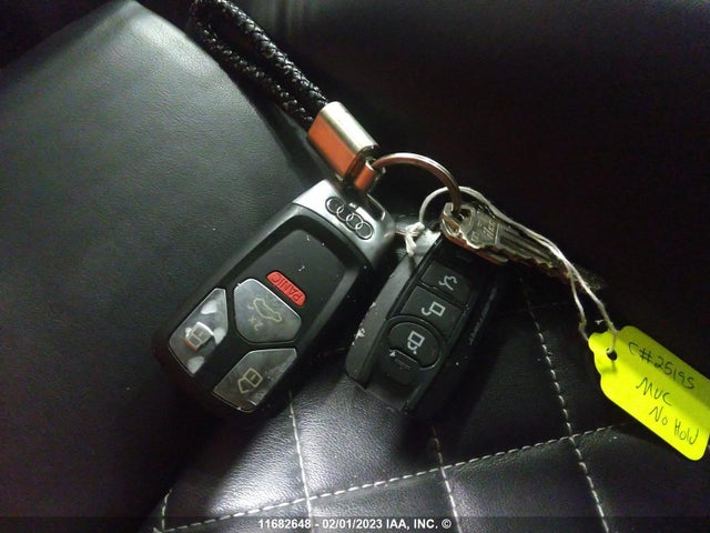 WAUC4AF47LA050715 Audi S4 Prestige