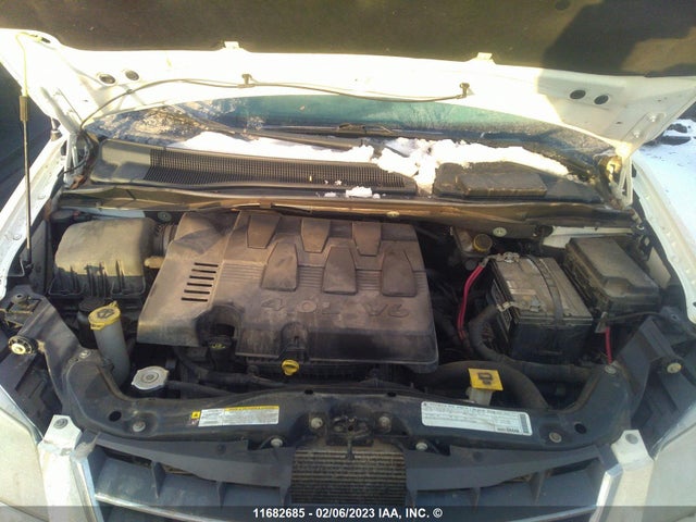2A4RR6DX3AR217941 Chrysler Town & Country Limited