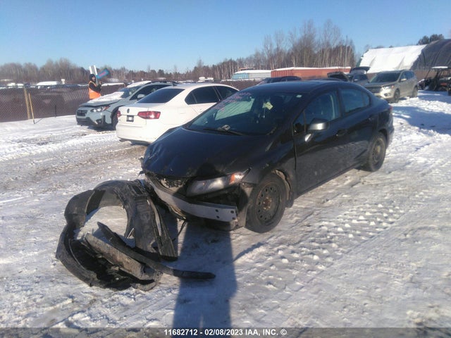 Honda Civic 2013 2HGFB2F58DH023984 Image 2