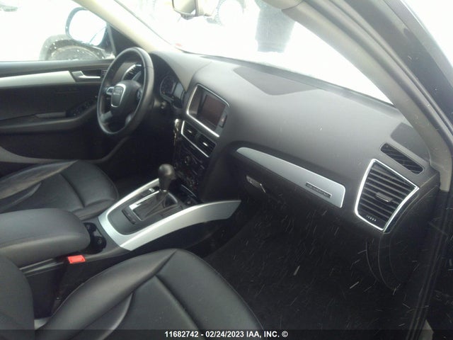 WA1LFCFPXCA028835 Audi Q5 Premium Plus