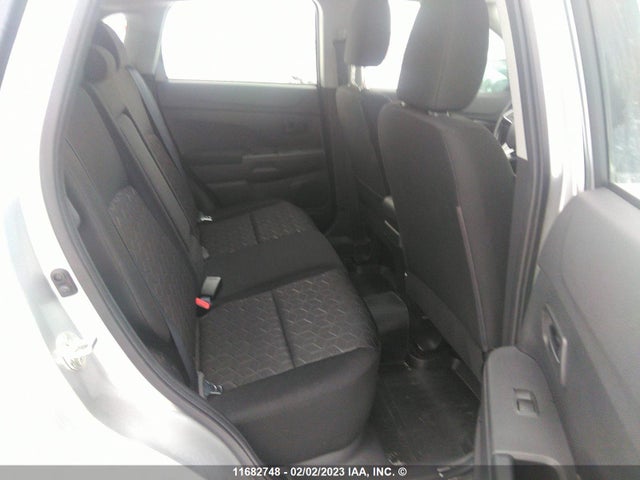 JA4AH3AUXLU605926 Mitsubishi Rvr Se/es