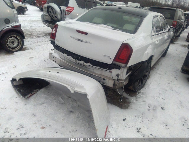 2C3CCABG9HH500562 Chrysler 300 S