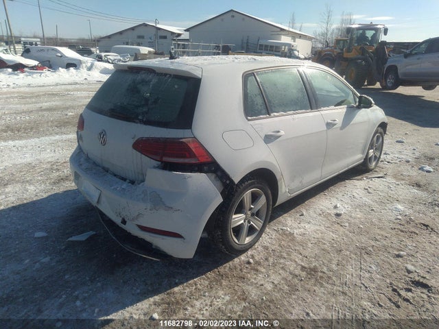 3VWG57AU0MM010571 Volkswagen GOLF