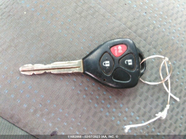 Toyota Matrix 2012 2T1KU4EE1CC786734 Image 3