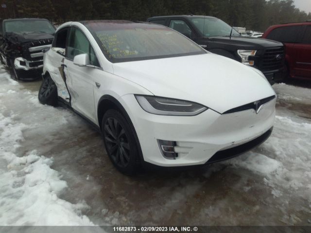 Продажа на аукционе авто 2018 Tesla Model X, vin: 5YJXCAE28JF115938, номер лота: 11682873