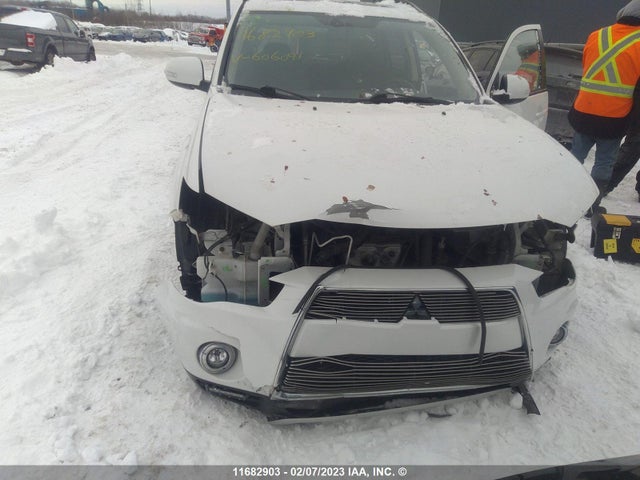 JA4JT5AX4DU606091 Mitsubishi OUTLANDER GT