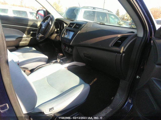 JA4AJ3AU9CZ603785 Mitsubishi RVR