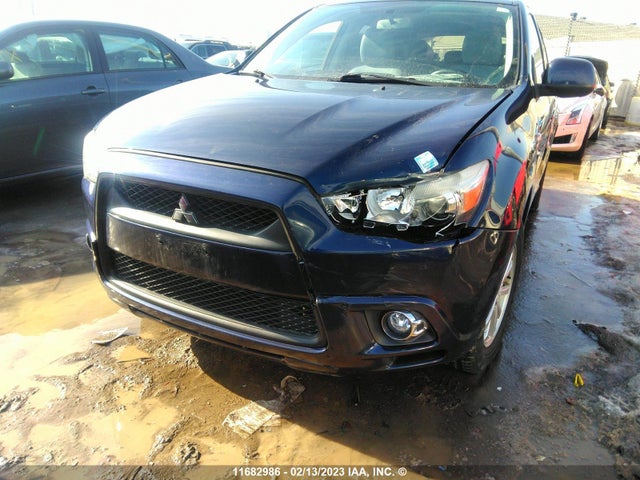 JA4AJ3AU9CZ603785 Mitsubishi RVR