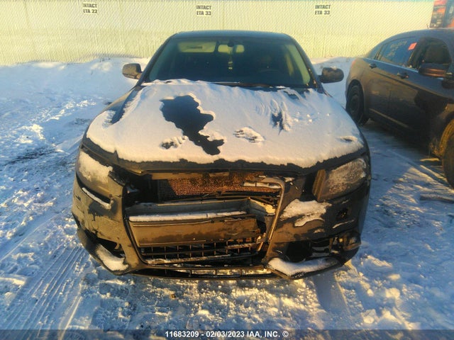 WAUFFCFL4AN048341 Audi A4 Premium Plus