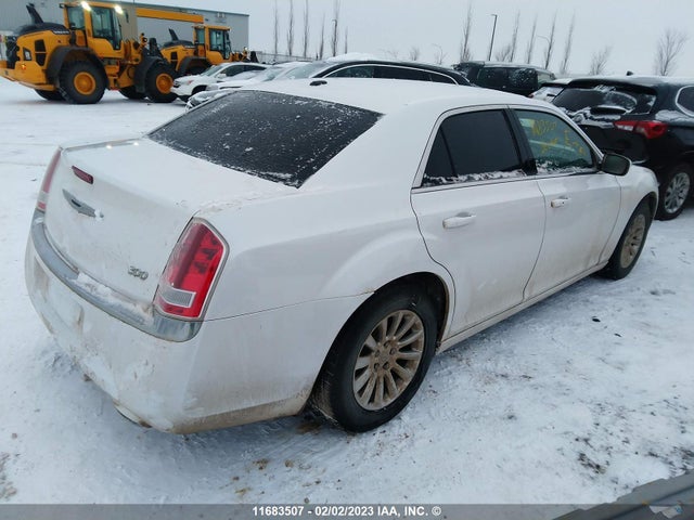 2C3CA4CG4BH529187 Chrysler 300