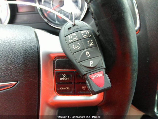 2C4RC1CG1DR708038 Chrysler Town & Country Touring L