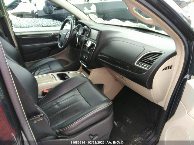 2C4RC1CG1DR708038 Chrysler Town & Country Touring L