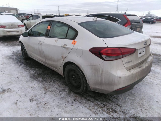 KIA FORTE LX 2017 3KPFK4A78HE037159 Image 3
