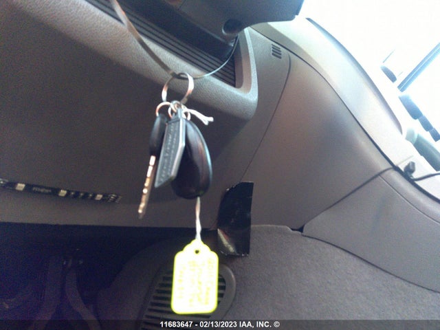 Chevrolet Traverse Ls 2011 1GNKREED0BJ217883 Image 3