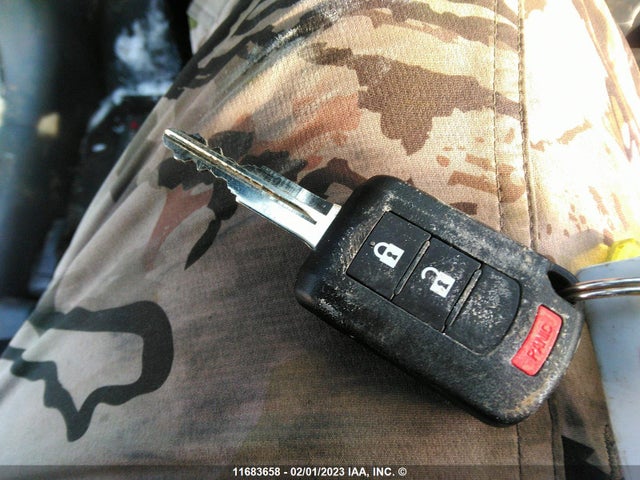 ML32AUHJ5NH002266 Mitsubishi Mirage Es/le