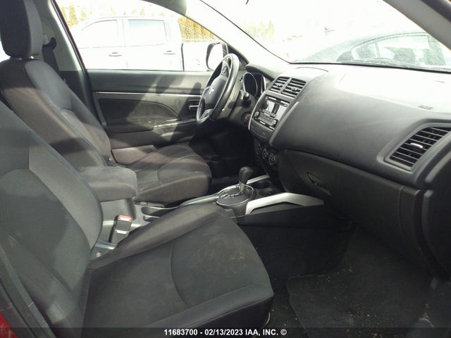 4A4AJ3AU0EE601027 Mitsubishi RVR SE