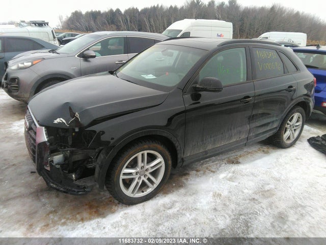 WA1ECCFS8JR000696 Audi Q3 PREMIUM