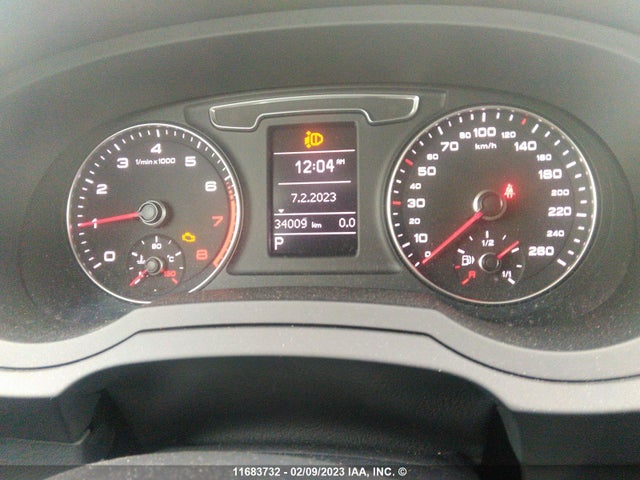 WA1ECCFS8JR000696 Audi Q3 PREMIUM
