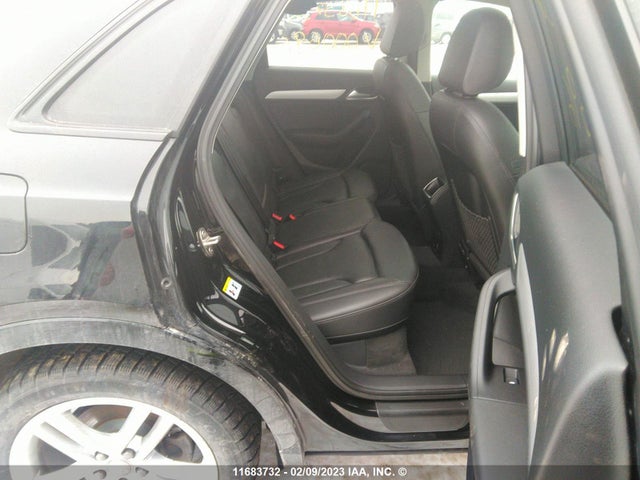 WA1ECCFS8JR000696 Audi Q3 PREMIUM