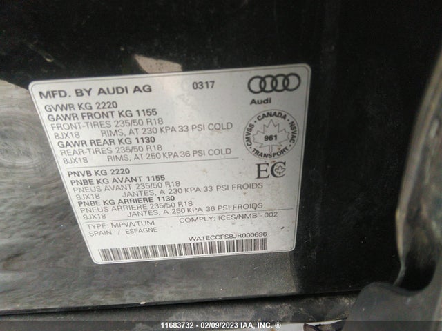 WA1ECCFS8JR000696 Audi Q3 PREMIUM