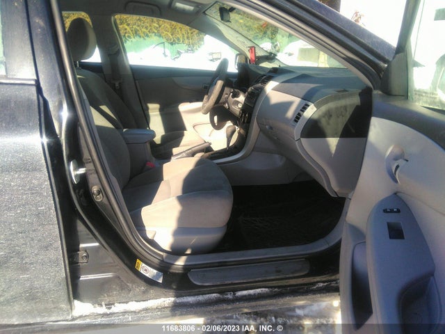 Toyota Corolla S/le 2012 2T1BU4EE0CC905129 Image 7