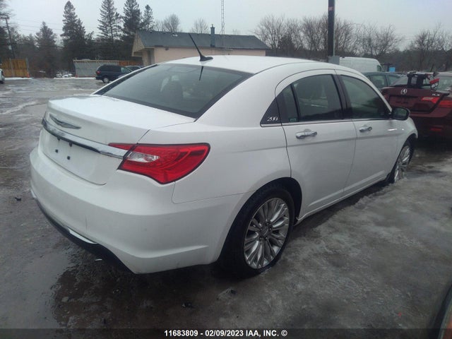 1C3BC2FG0BN596558 Chrysler 200 Limited