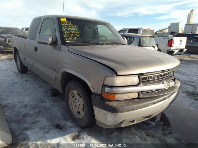 Chevrolet Silverado C1500 2000 1GCEC19T4YZ353803 zdjęcie główne