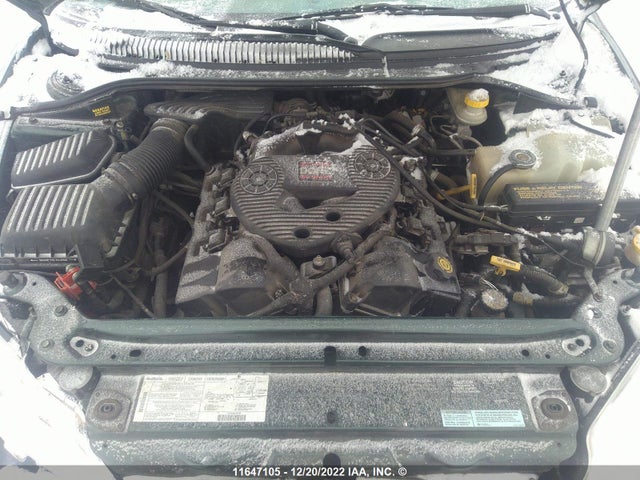 2C3HH46R3WH219875 Chrysler Intrepid