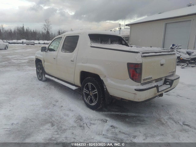 Honda Ridgeline Sport 2014 5FPYK1F71EB502152 Image 3