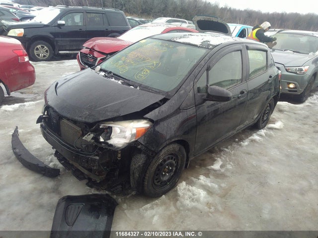 Toyota Yaris 2013 JTDKTUD32DD565957 Image 2