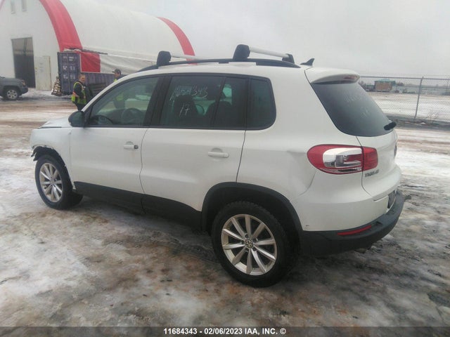 Volkswagen Tiguan Wolfsburg 2017 WVGNV7AX3HW500458 Image 5