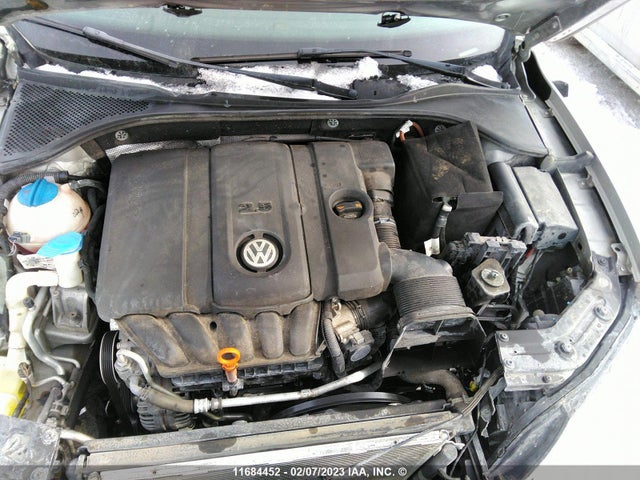 Volkswagen PASSAT SE 2013 1VWBH7A35DC021883 Image 12