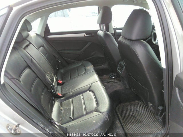 Volkswagen PASSAT SE 2013 1VWBH7A35DC021883 Image 10