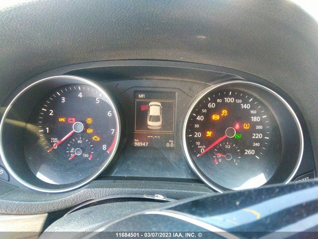 1VWCA7A3XJC020149 Volkswagen Passat Sel Premium