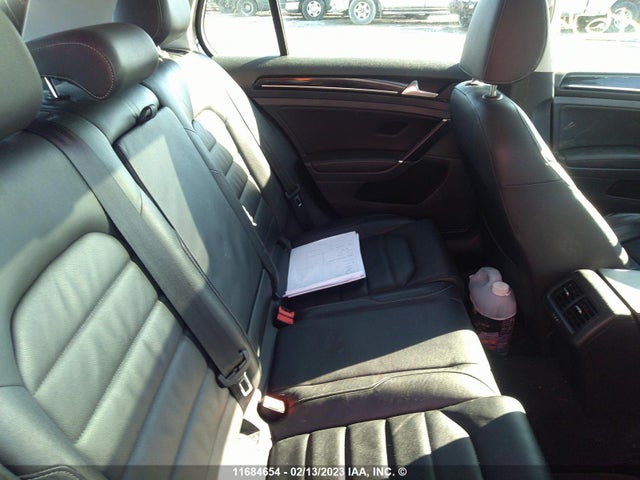 3VW117AUXFM008850 Volkswagen Golf