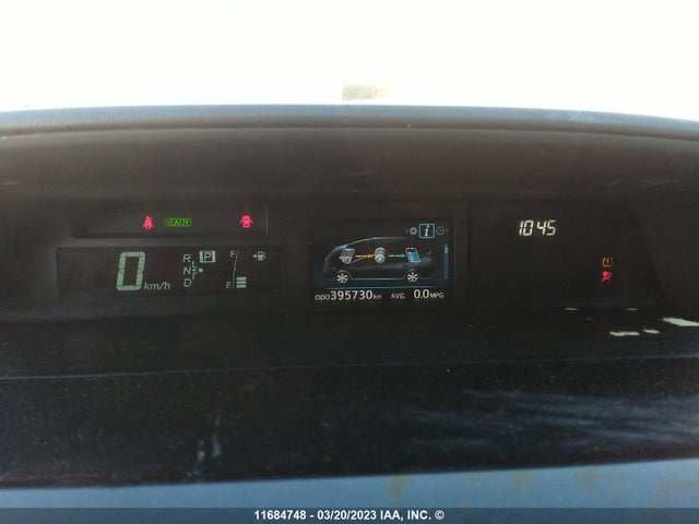 Toyota PRIUS V 2017 JTDZN3EU0HJ069461 Image 8