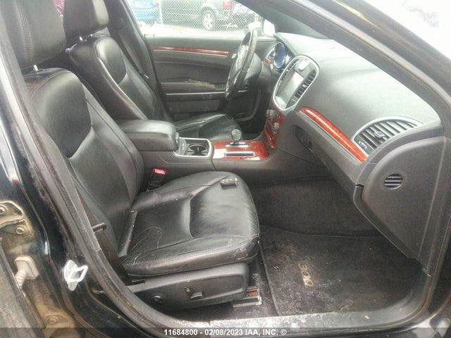 2C3CCACGXCH272563 Chrysler 300 Limited