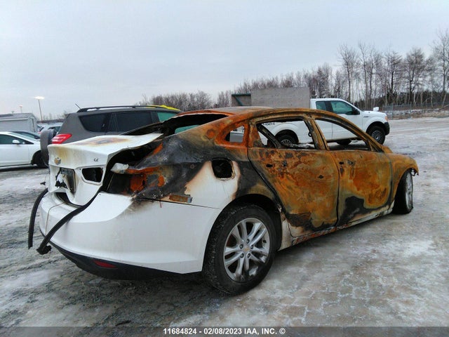 Chevrolet MALIBU LT 2018 1G1ZD5ST0JF252340 Image 4
