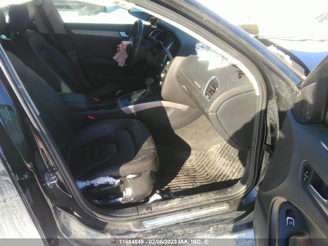 WAUBFCFL9EN037257 Audi A4 PREMIUM