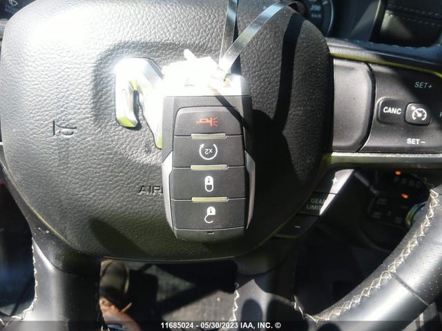 1C6SRFVT0NN127465 RAM 1500 Sport